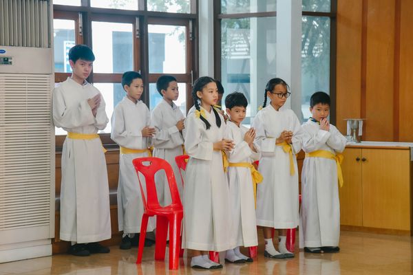 โรงเรียนปรีชานุศาสน์